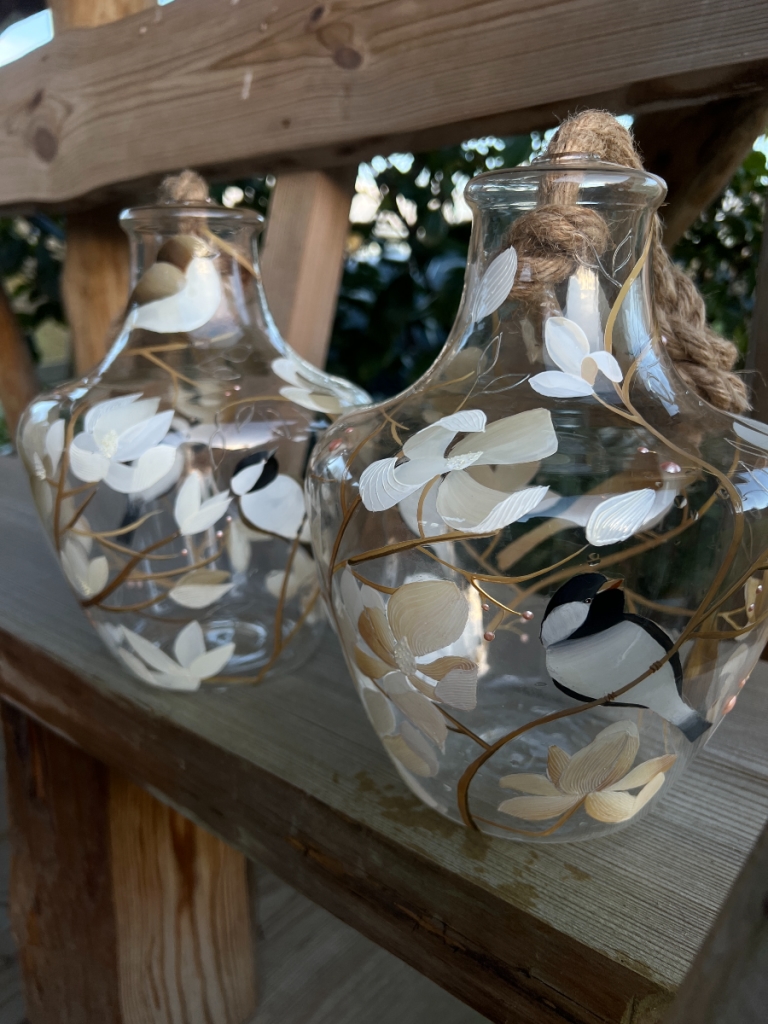 Water lilies with gilding